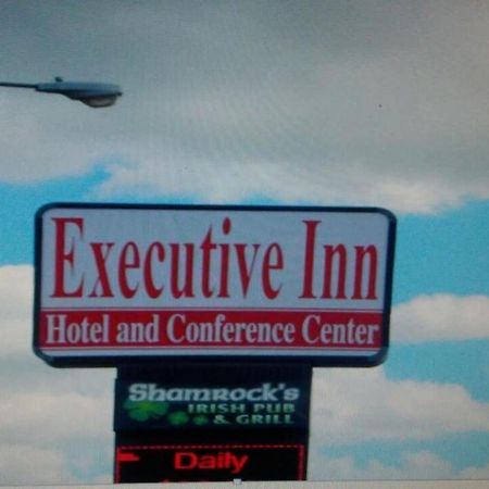 Executive Inn Hotel And Conference Center Lawton Exterior photo